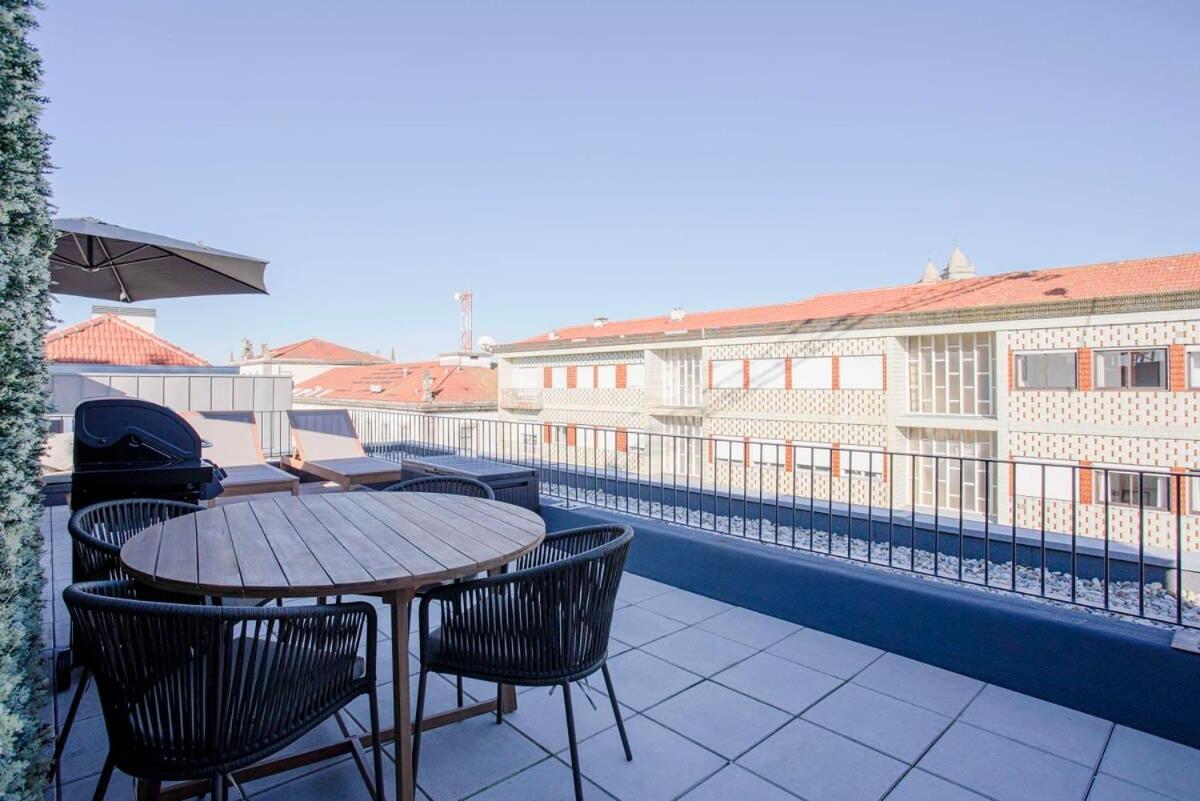Liiiving In Porto-Modern & Glam Rooftop Apartment Extérieur photo